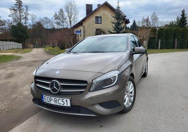 Mercedes-Benz Klasa A cena 46900 przebieg: 230000, rok produkcji 2013 z Opoczno małe 301